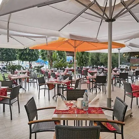 World Ozkaymak Incekum 5*
